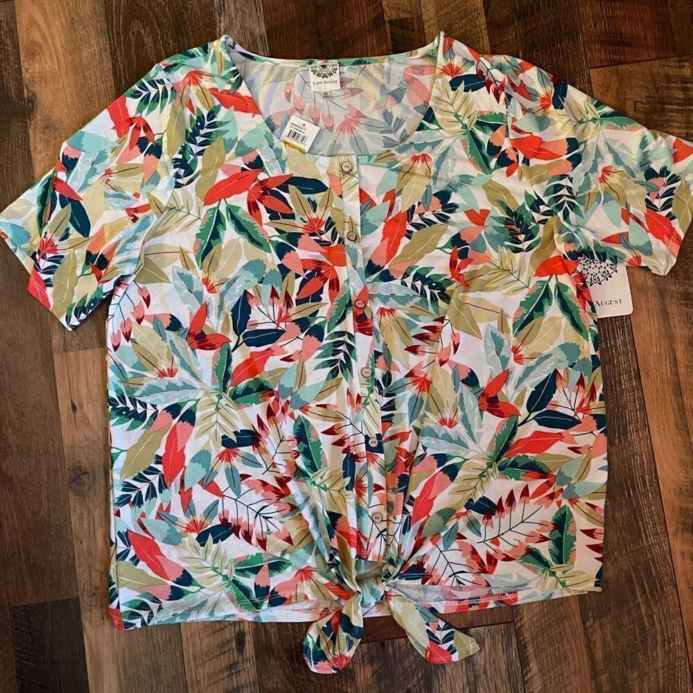 Late August Size 2x Multicolor Plus Size Top Floral Short Sleeve New With Tags